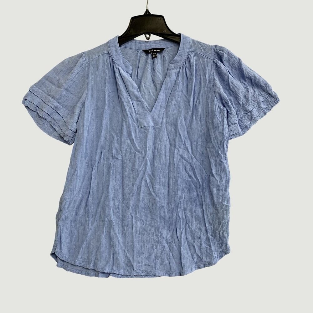 Well Worn Women's XS Blue Short Sleeve V-Neck Blouse a2466